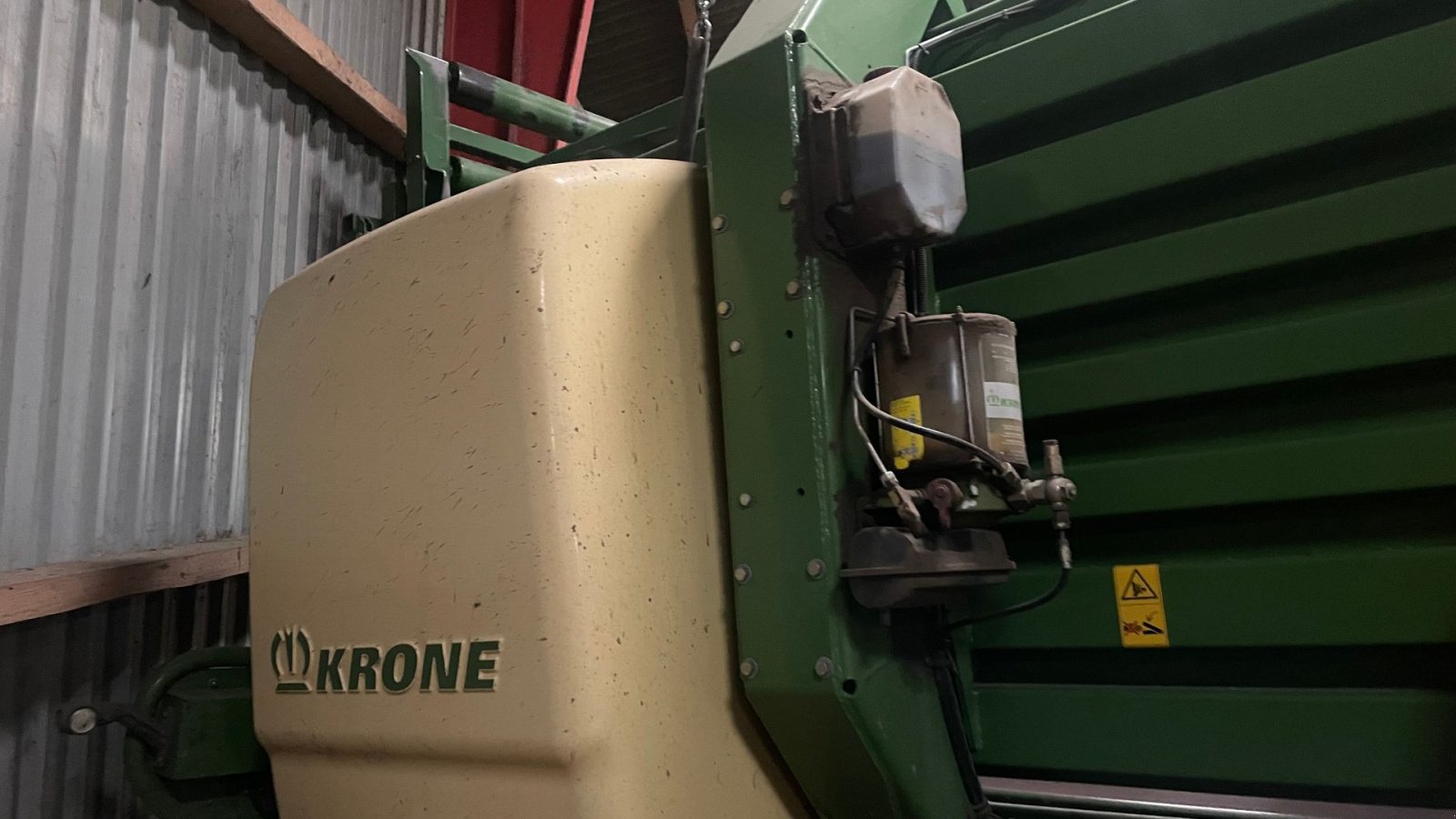 Großpackenpresse van het type Krone Big Pack 4X4 High Speed, Gebrauchtmaschine in Ribe (Foto 4)