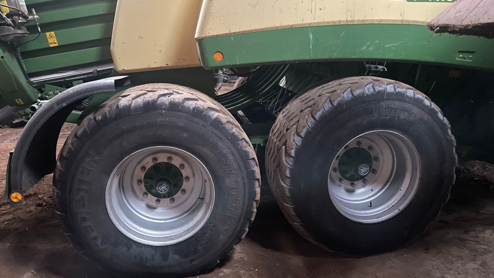 Großpackenpresse van het type Krone Big Pack 4X4 High Speed, Gebrauchtmaschine in Ribe (Foto 3)