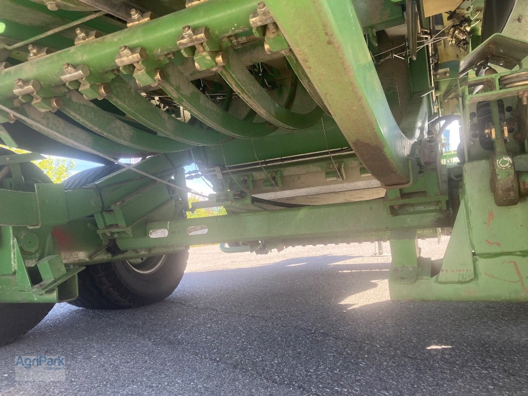 Großpackenpresse des Typs Krone BigPack 120-70 Multi-Cut, Gebrauchtmaschine in Kirchdorf (Bild 8)