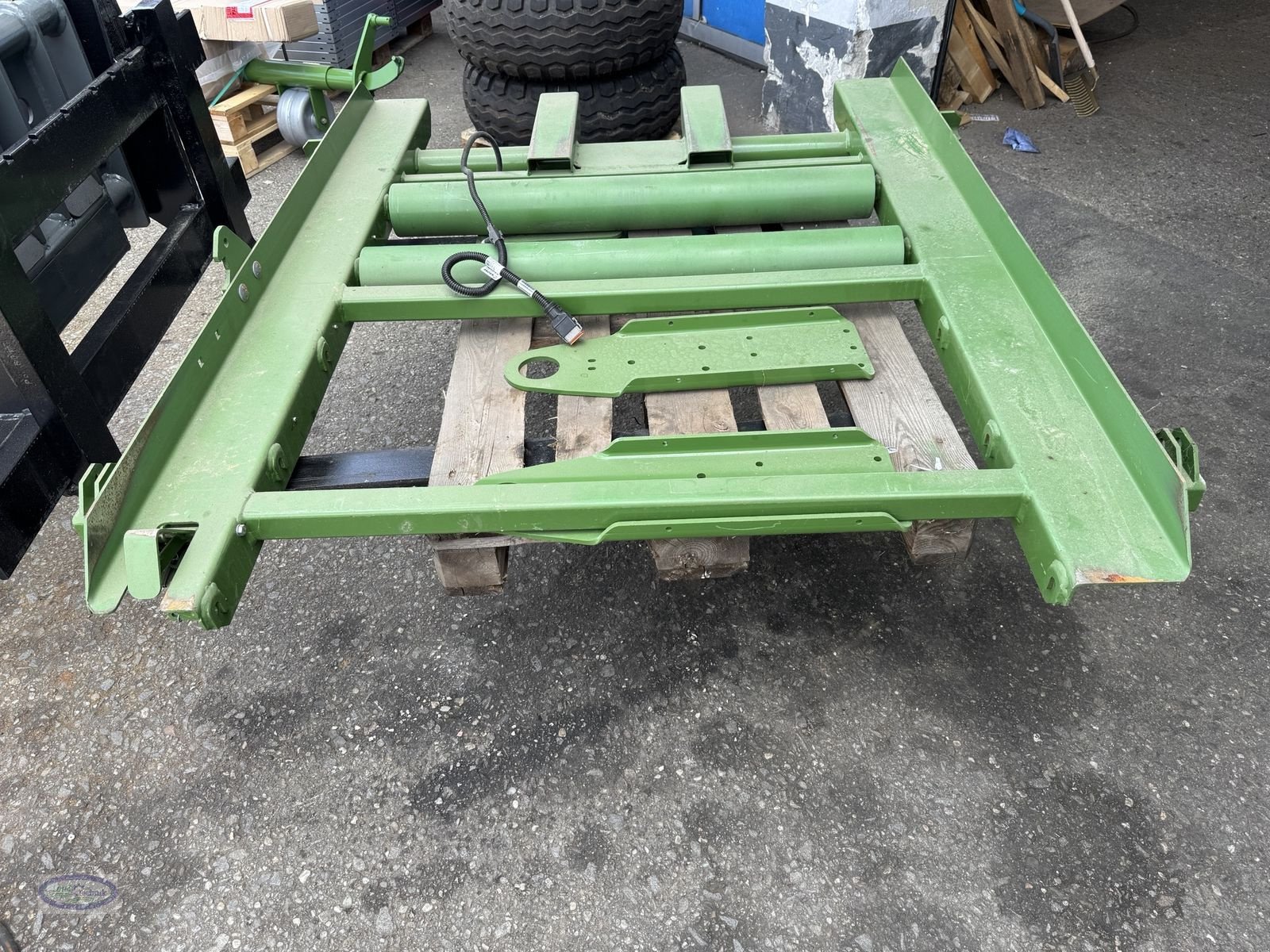 Großpackenpresse of the type Krone Rollschure Krone Big Pack 1270 VC, Neumaschine in Münzkirchen (Picture 3)