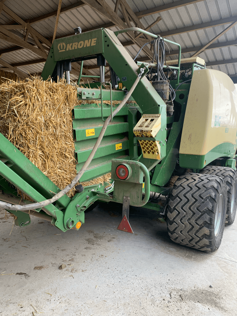 Großpackenpresse des Typs Krone STANDARD, Gebrauchtmaschine in TREMEUR (Bild 4)