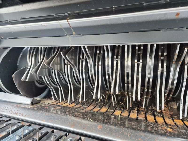 Großpackenpresse des Typs Kuhn LSB 1290 ID Quaderballenpresse, Gebrauchtmaschine in St. Marienkirchen (Bild 11)