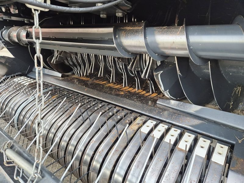 Großpackenpresse des Typs Kuhn LSB 1290 ID Quaderballenpresse, Gebrauchtmaschine in St. Marienkirchen (Bild 10)