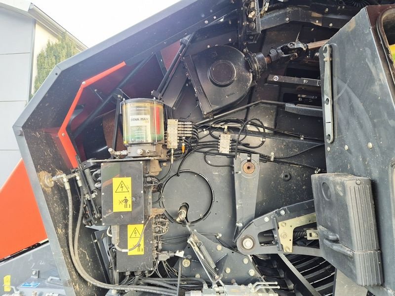 Großpackenpresse des Typs Kuhn LSB 1290 ID Quaderballenpresse, Gebrauchtmaschine in St. Marienkirchen (Bild 12)