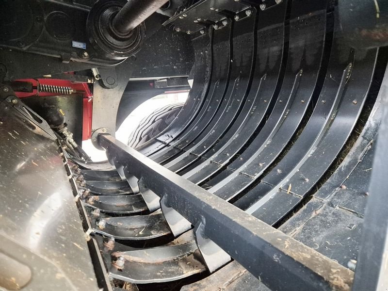 Großpackenpresse des Typs Kuhn LSB 1290 ID Quaderballenpresse, Gebrauchtmaschine in St. Marienkirchen (Bild 13)