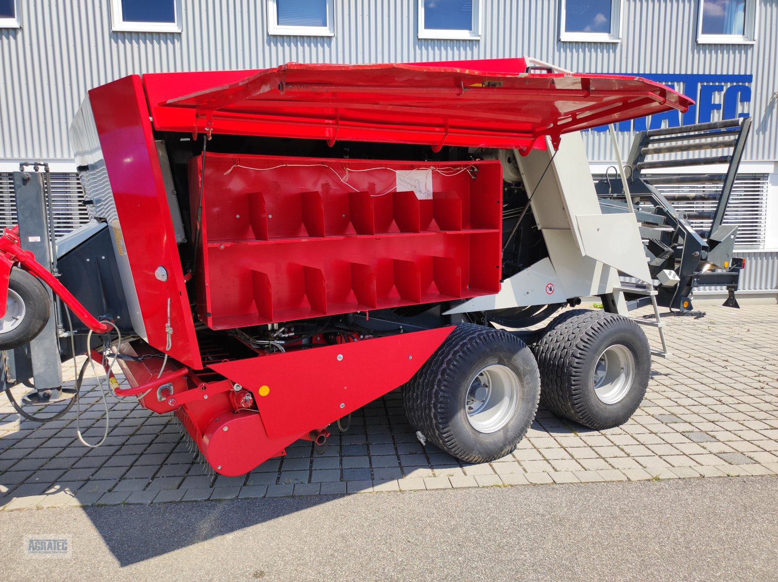 Großpackenpresse от тип Lely D 6060, Gebrauchtmaschine в Salching bei Straubing (Снимка 12)