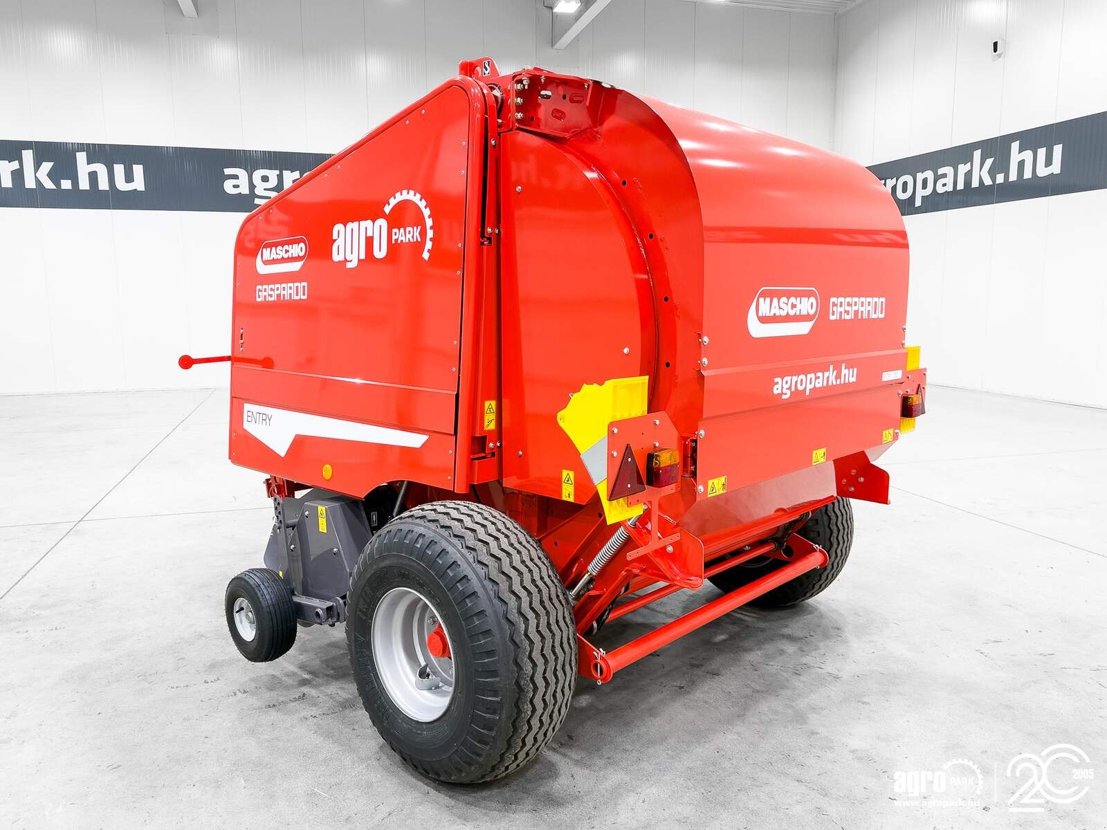 Großpackenpresse типа Maschio Entry 150 fixed chamber round baler, net binding, 1,5 m bale diameter, Gebrauchtmaschine в Csengele (Фотография 4)
