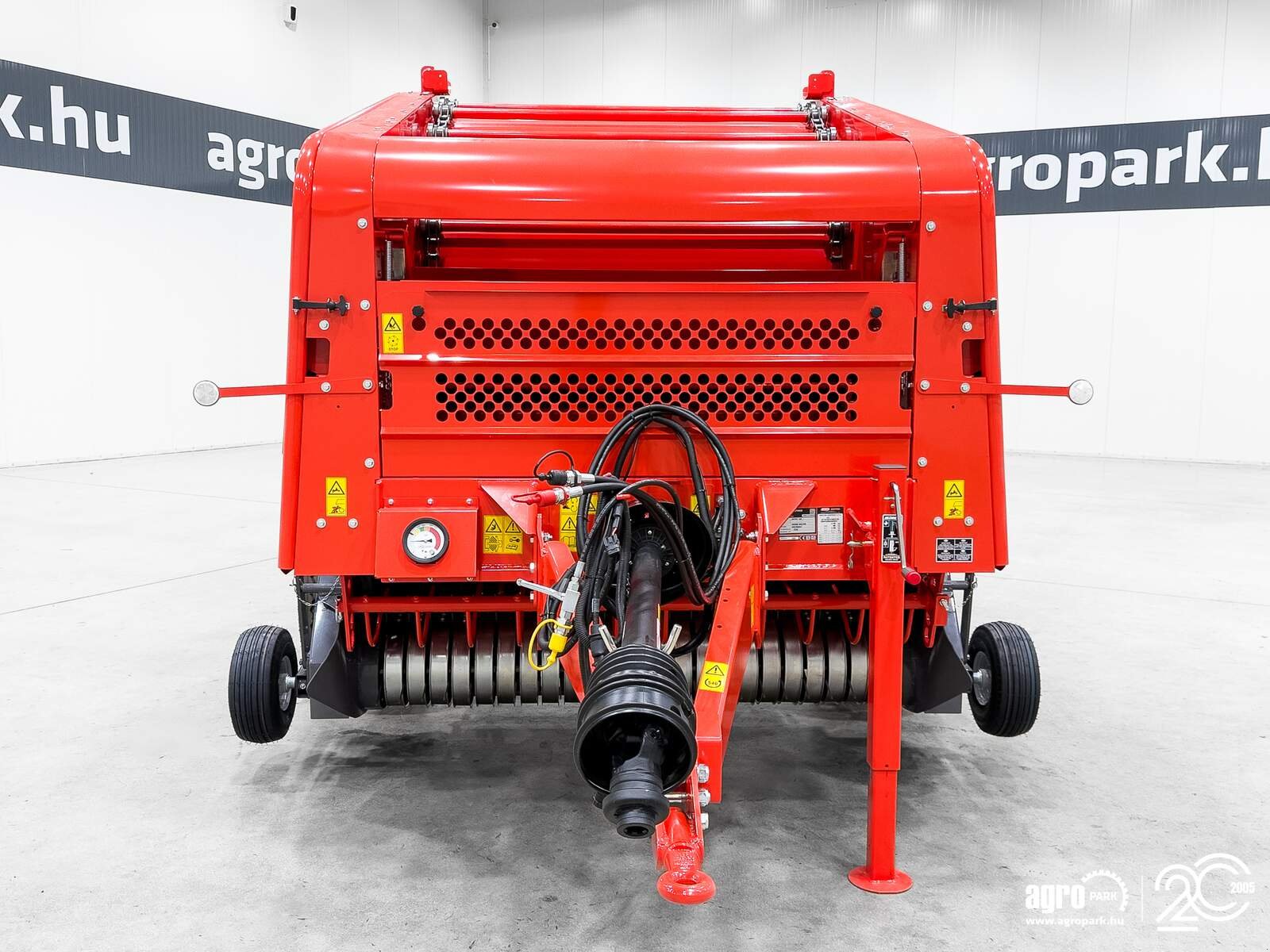 Großpackenpresse типа Maschio Entry 150 fixed chamber round baler, net binding, 1,5 m bale diameter, Gebrauchtmaschine в Csengele (Фотография 7)