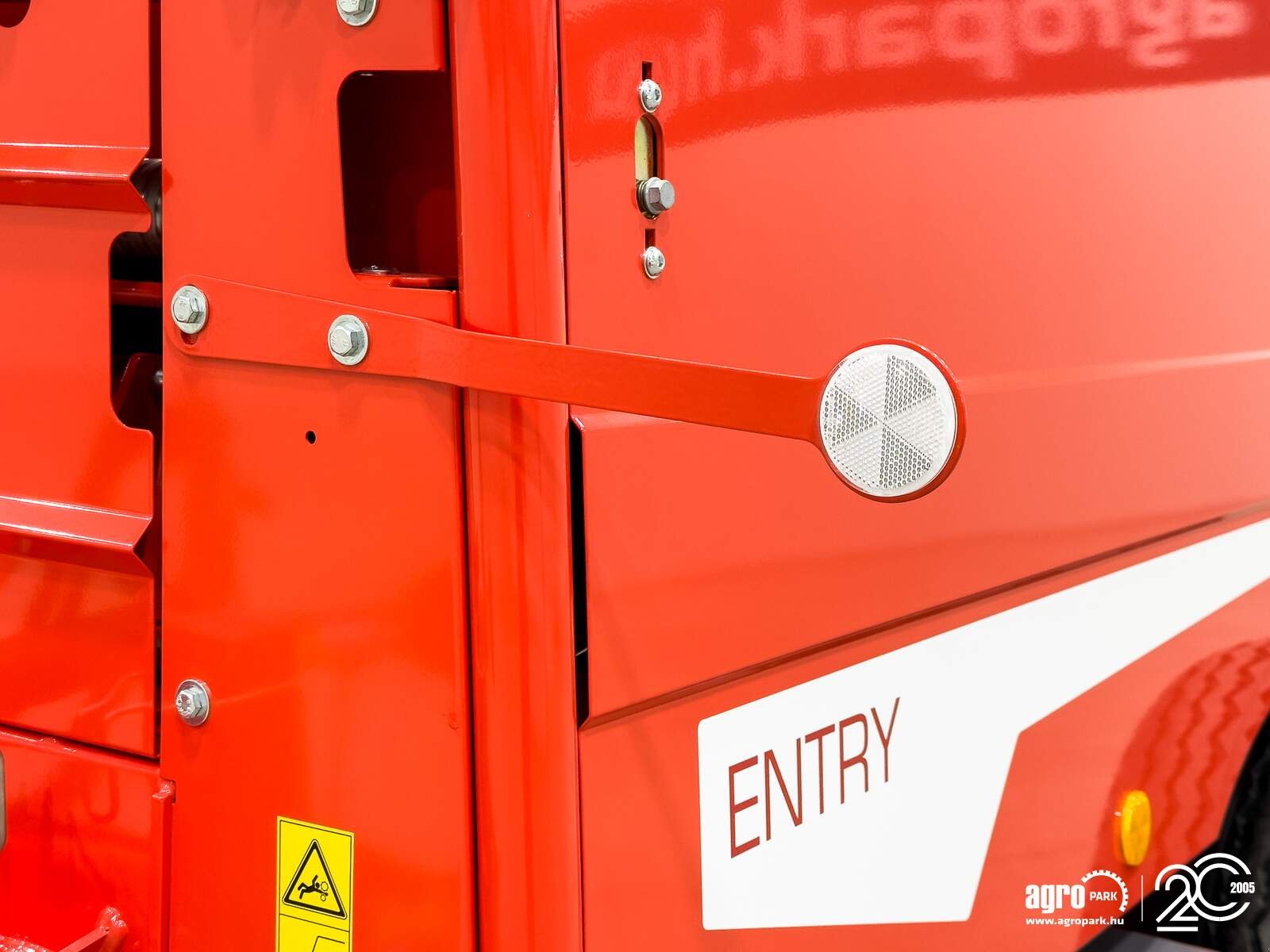 Großpackenpresse типа Maschio Entry 150 fixed chamber round baler, net binding, 1,5 m bale diameter, Gebrauchtmaschine в Csengele (Фотография 19)