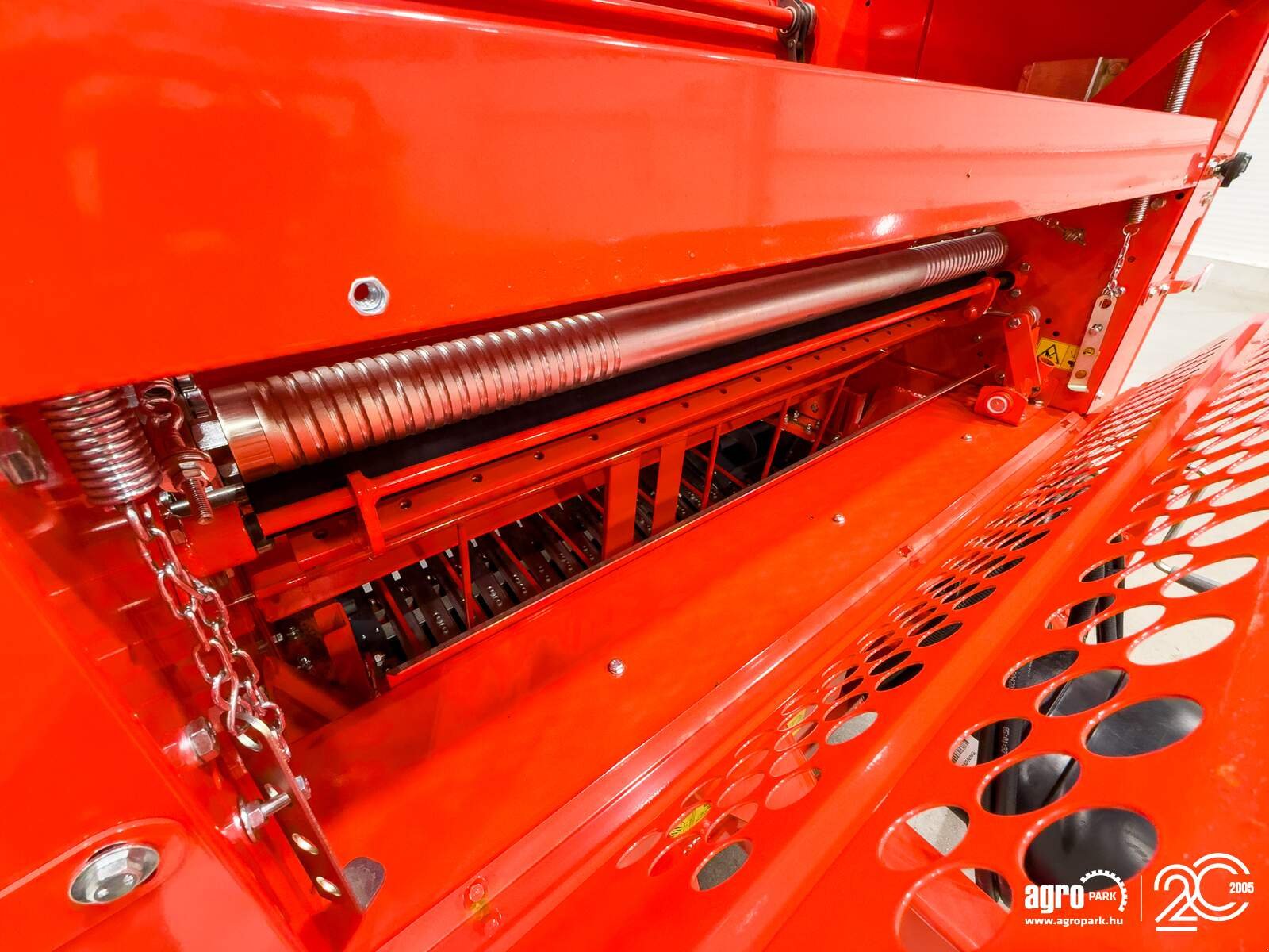 Großpackenpresse типа Maschio Entry 150 fixed chamber round baler, net binding, 1,5 m bale diameter, Gebrauchtmaschine в Csengele (Фотография 27)