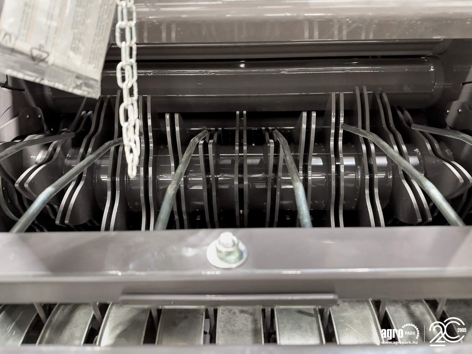 Großpackenpresse типа Maschio Extreme 365 HTC Isotronic UNUSED ISOBUS variable chamber round baler, Gebrauchtmaschine в Csengele (Фотография 26)