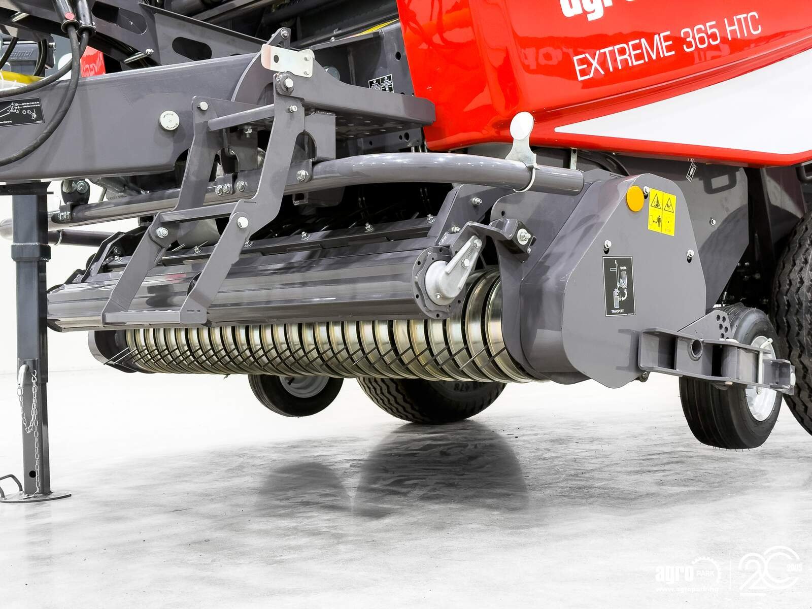 Großpackenpresse от тип Maschio Extreme 365 HTC Isotronic UNUSED ISOBUS variable chamber round baler, Gebrauchtmaschine в Csengele (Снимка 19)