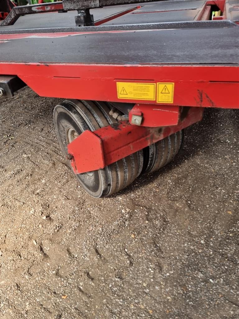 Großpackenpresse des Typs Massey Ferguson >190 bigpallepresser Parkland Ballevogn, Gebrauchtmaschine in Aulum (Bild 24)