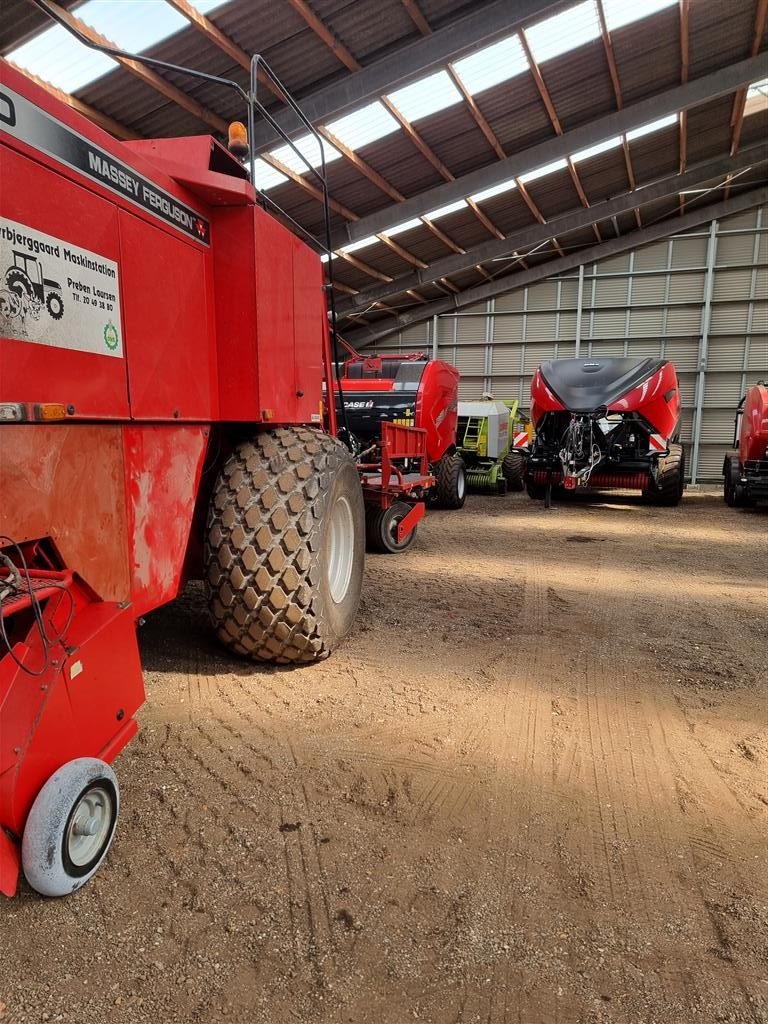 Großpackenpresse des Typs Massey Ferguson >190 bigpallepresser Parkland Ballevogn, Gebrauchtmaschine in Aulum (Bild 4)