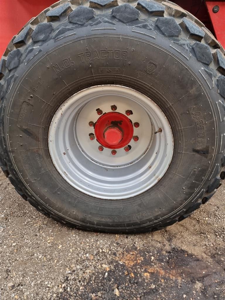 Großpackenpresse des Typs Massey Ferguson >190 bigpallepresser Parkland Ballevogn, Gebrauchtmaschine in Aulum (Bild 14)