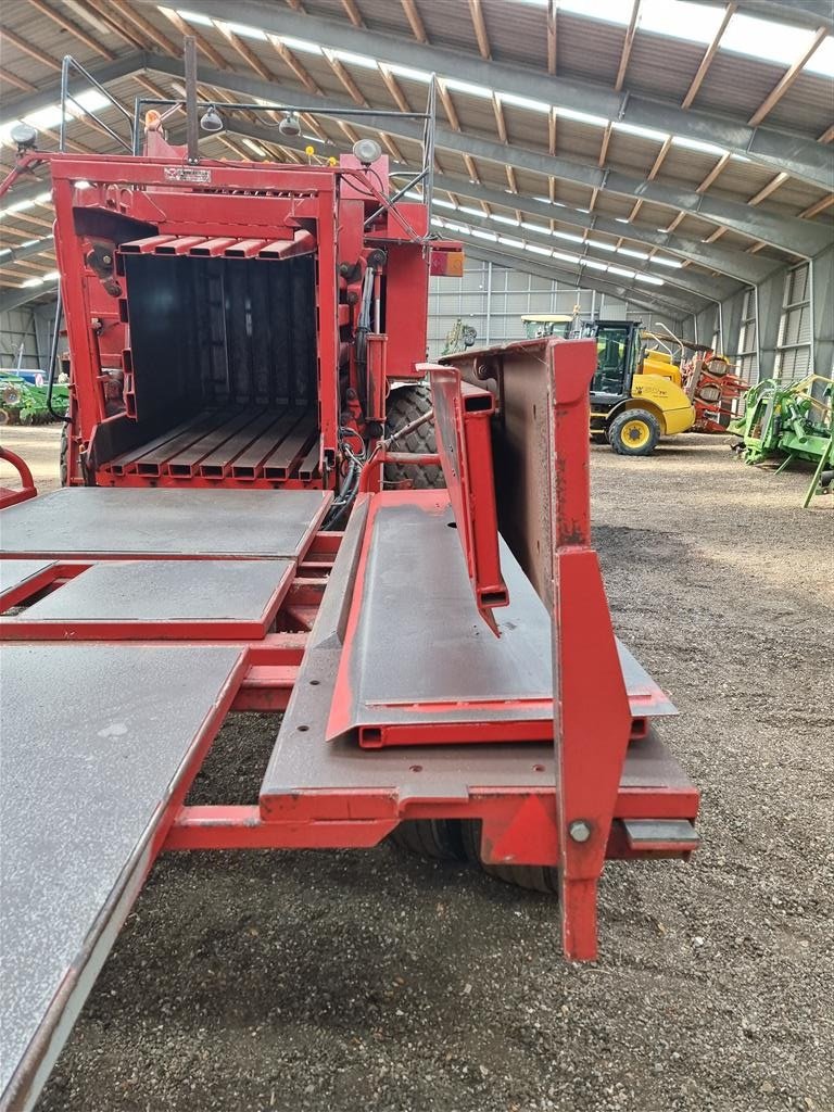 Großpackenpresse des Typs Massey Ferguson >190 bigpallepresser Parkland Ballevogn, Gebrauchtmaschine in Aulum (Bild 9)