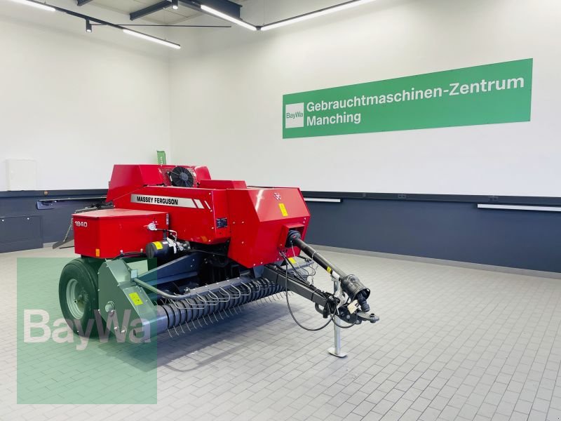 Großpackenpresse des Typs Massey Ferguson 1840 HOCHDRUCKPRESSE, Gebrauchtmaschine in Manching (Bild 1)