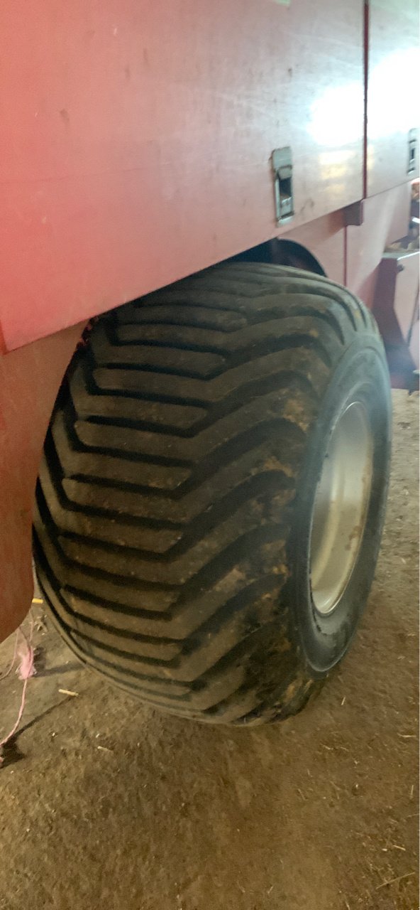 Großpackenpresse типа Massey Ferguson 187, Gebrauchtmaschine в Lalœuf (Фотография 5)