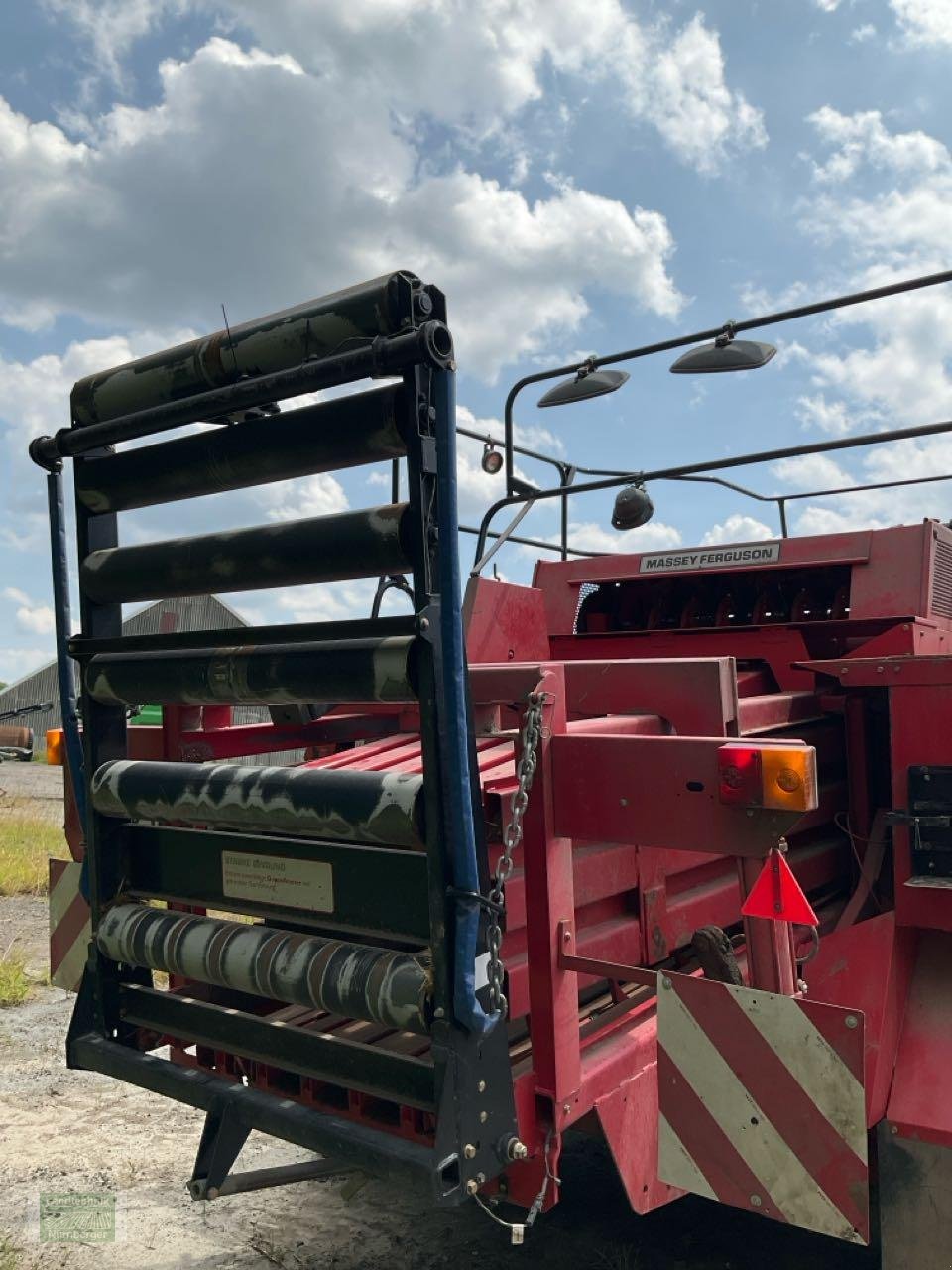 Großpackenpresse typu Massey Ferguson 187DE, Gebrauchtmaschine v Leubsdorf (Obrázek 3)