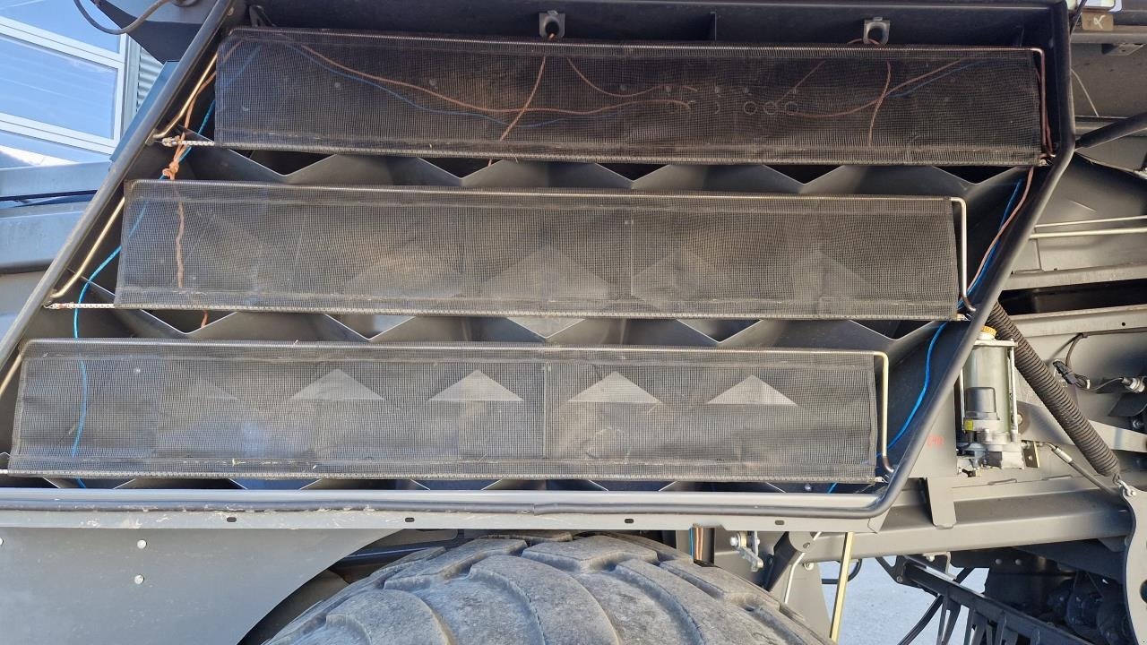 Großpackenpresse des Typs Massey Ferguson MASSEY FERGUSON 2290, Gebrauchtmaschine in Viborg (Bild 15)