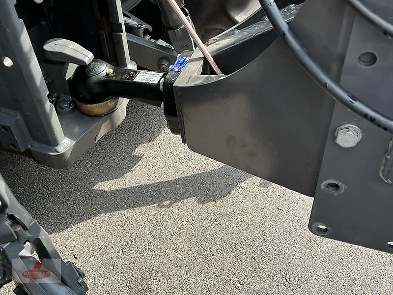 Großpackenpresse des Typs Massey Ferguson MF 2234 XDTC mit Schneidwerk, Vorführmaschine in Oederan (Bild 6)