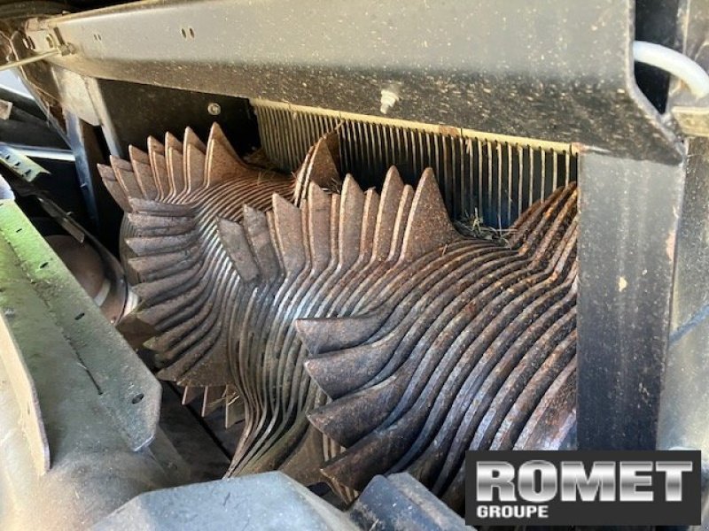 Großpackenpresse a típus New Holland 1290 PLUS CC, Gebrauchtmaschine ekkor: Gennes sur glaize (Kép 4)