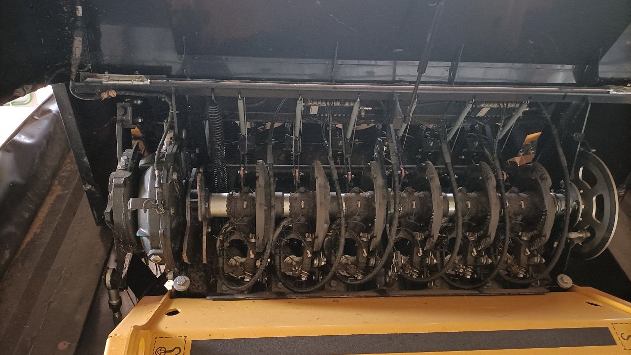 Großpackenpresse of the type New Holland 1290 Plus, Gebrauchtmaschine in NEUVILLE AUX BOIS (Picture 10)