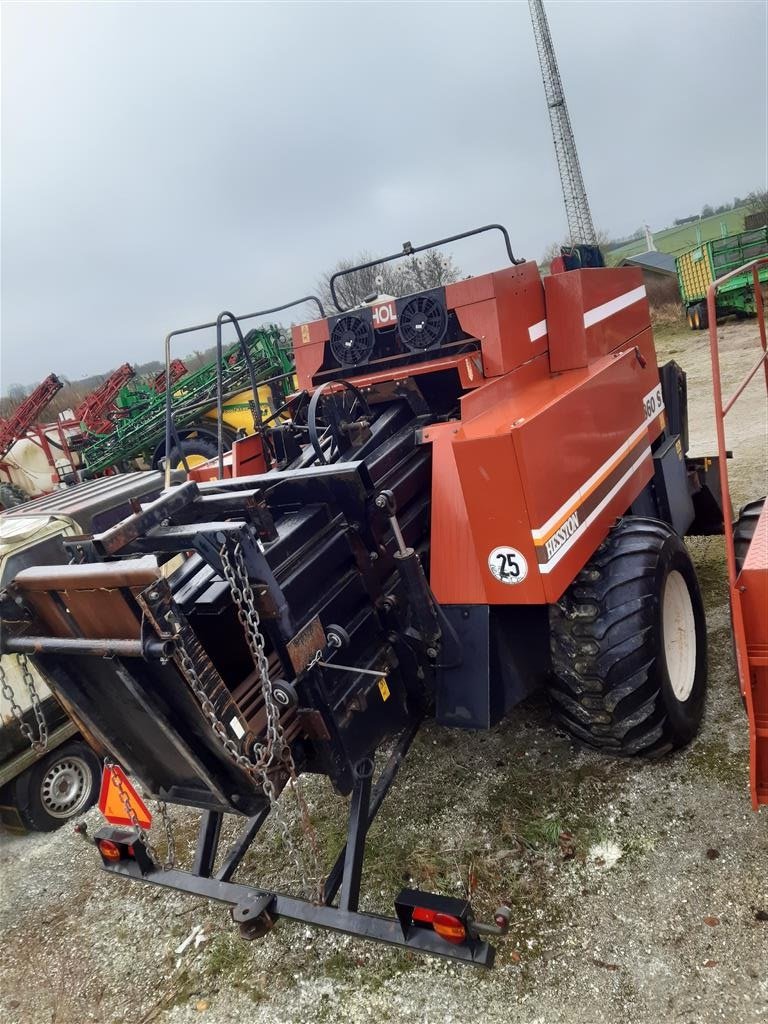 Großpackenpresse типа New Holland 4860 S med snitter  blæser ved binder, Gebrauchtmaschine в Kongerslev (Фотография 1)