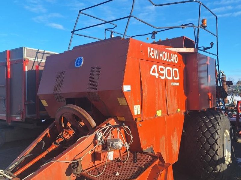 Großpackenpresse of the type New Holland 4900, Gebrauchtmaschine in Maribo (Picture 1)