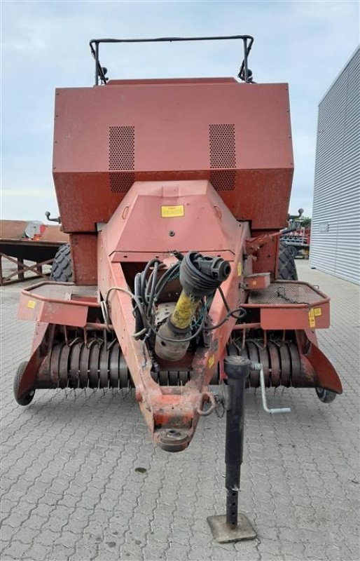 Großpackenpresse des Typs New Holland 4990, Gebrauchtmaschine in Horsens (Bild 2)