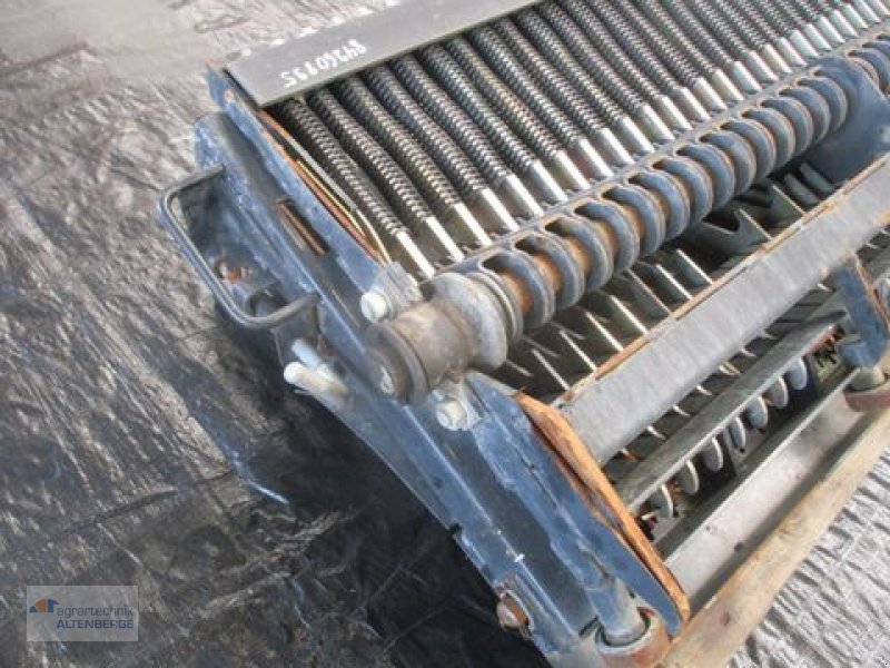 Großpackenpresse des Typs New Holland 84260895 Messerschublade für BB 1270/ BB 1290, Gebrauchtmaschine in Altenberge (Bild 11)