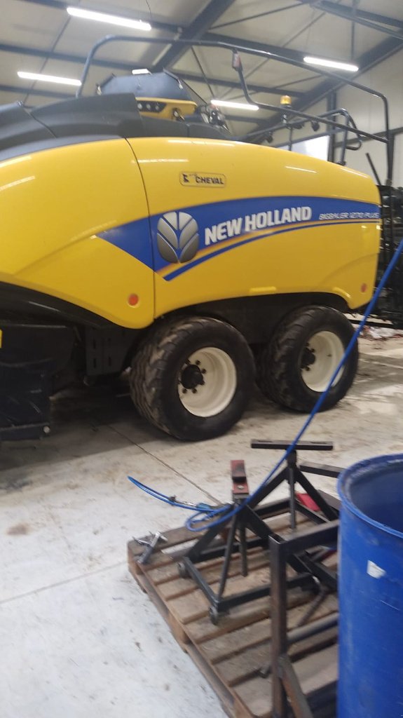 Großpackenpresse of the type New Holland BB 1270 +, Gebrauchtmaschine in Eton (Picture 4)