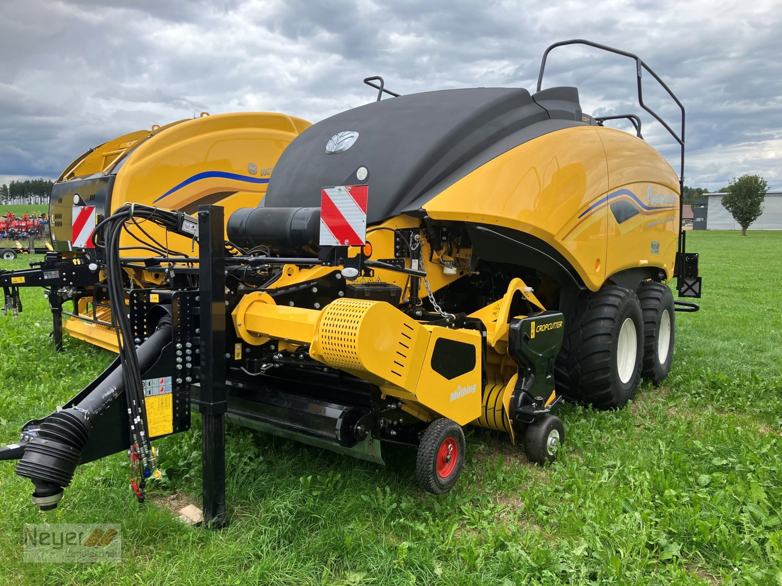 Großpackenpresse tip New Holland BB 1270 Plus Density Vorbauhäcksler, Neumaschine in Bad Waldsee Mennisweiler (Poză 1)