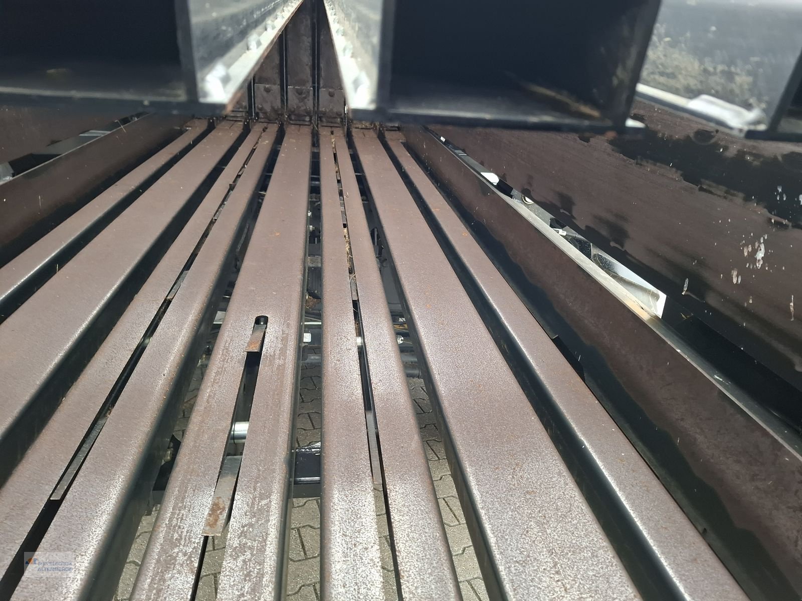 Großpackenpresse typu New Holland BB 1270 RC Loopmaster / BB1270, Gebrauchtmaschine v Altenberge (Obrázek 4)