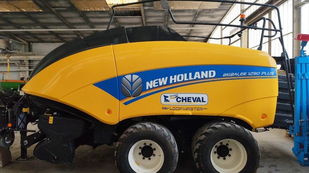 Großpackenpresse vrste New Holland BB 1290 +, Gebrauchtmaschine v Lérouville (Slika 2)