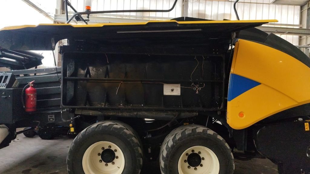 Großpackenpresse vrste New Holland BB 1290 +, Gebrauchtmaschine v Lérouville (Slika 10)