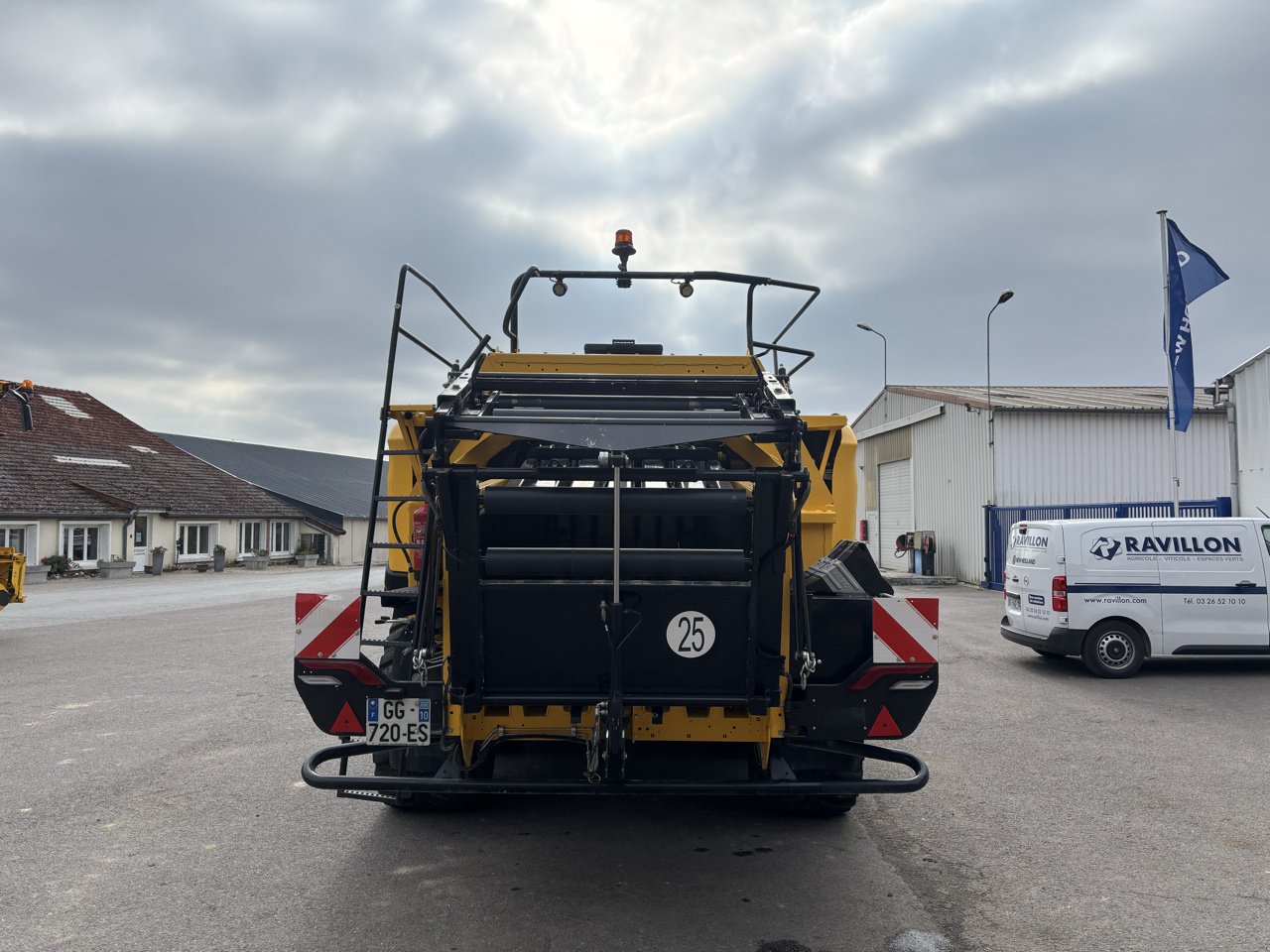 Großpackenpresse des Typs New Holland BB 1290 HD CropCutter, Gebrauchtmaschine in VERT TOULON (Bild 5)