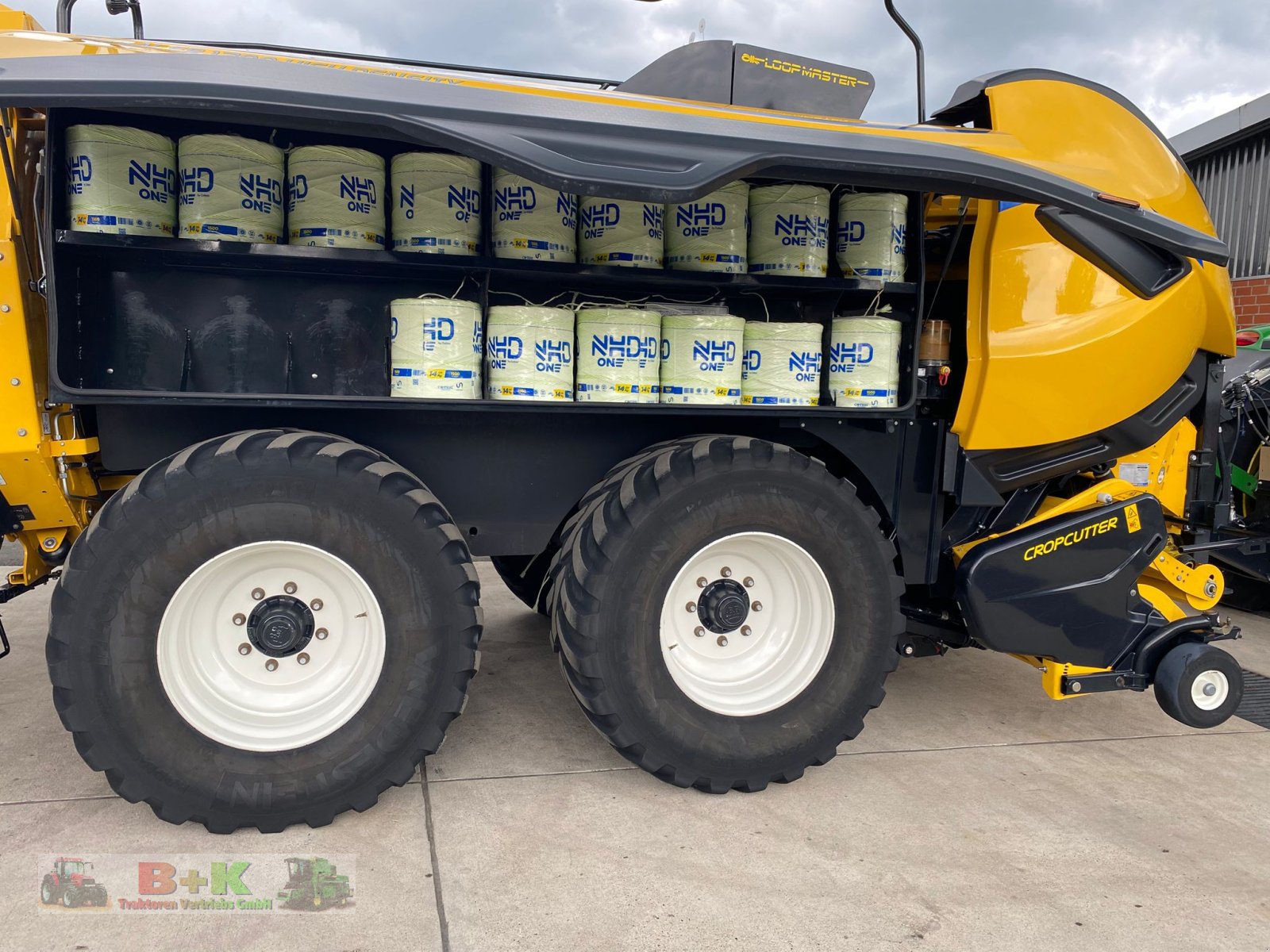 Großpackenpresse typu New Holland BB 1290 High Density CropCutter, Gebrauchtmaschine v Kettenkamp (Obrázek 19)