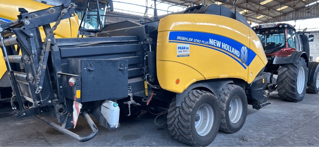 Großpackenpresse типа New Holland BB 1290 PLUS, Gebrauchtmaschine в CORMENON (Фотография 2)