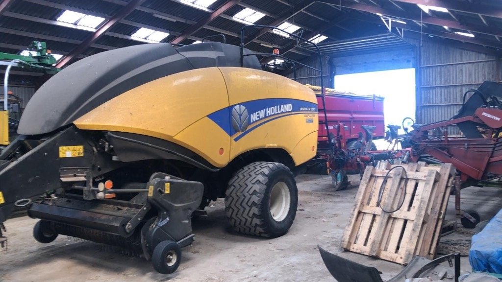 Großpackenpresse типа New Holland BB 890 RC, Gebrauchtmaschine в Vrå, Frejlev, Hornslet & Ringsted (Фотография 1)
