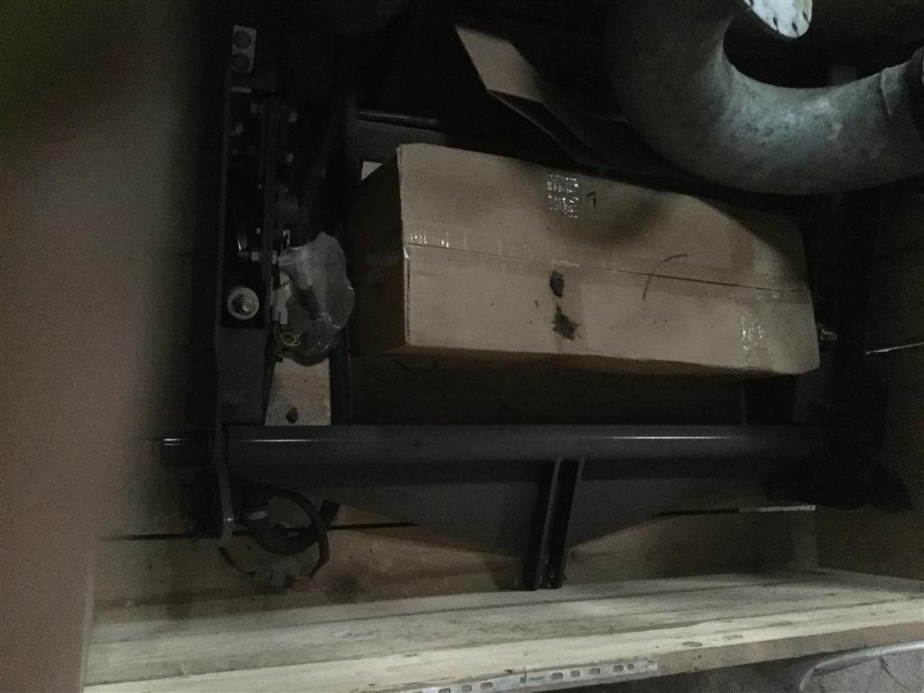 Großpackenpresse des Typs New Holland BB 890 vejekit til sliske på bb 890, Gebrauchtmaschine in Kongerslev (Bild 2)