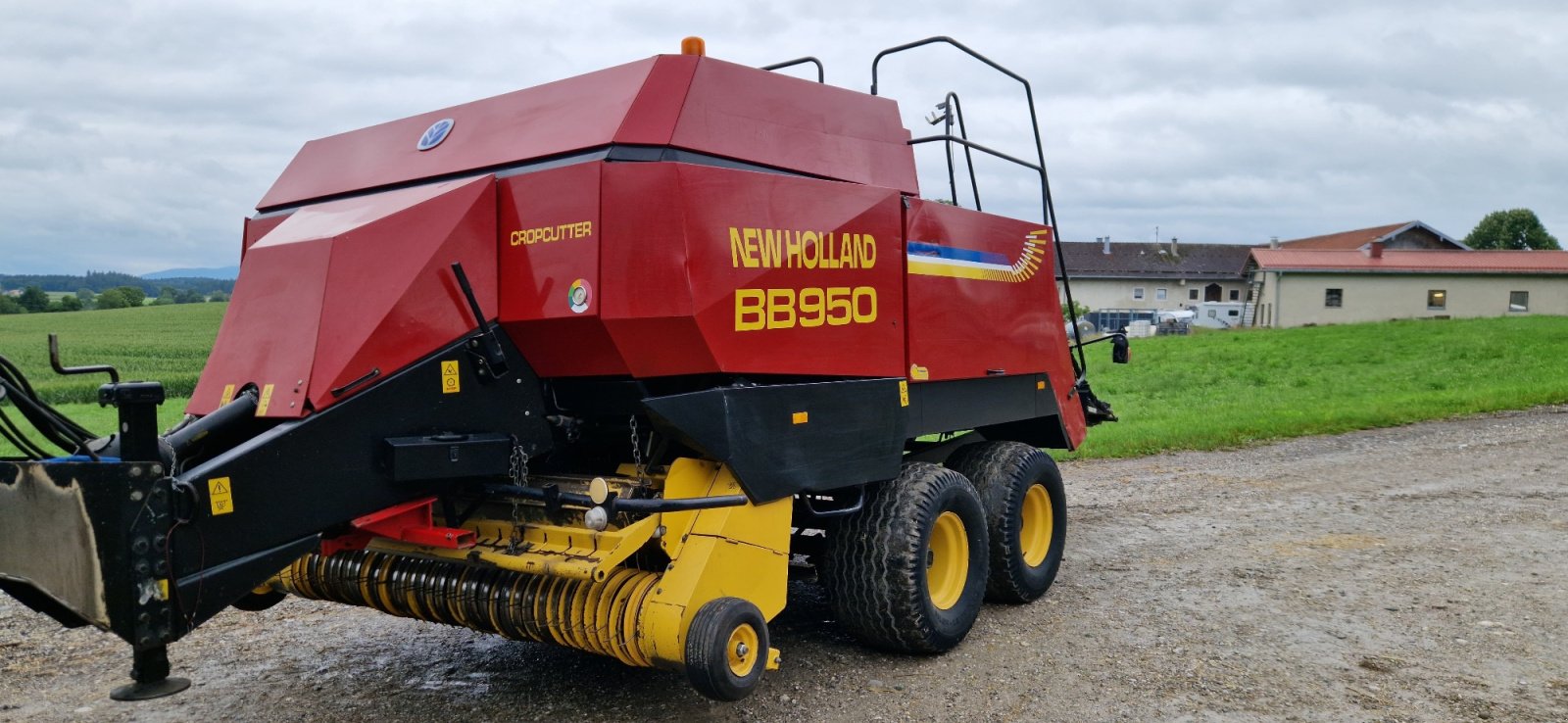 Großpackenpresse van het type New Holland BB 9050, Gebrauchtmaschine in Truchtlaching (Foto 1)