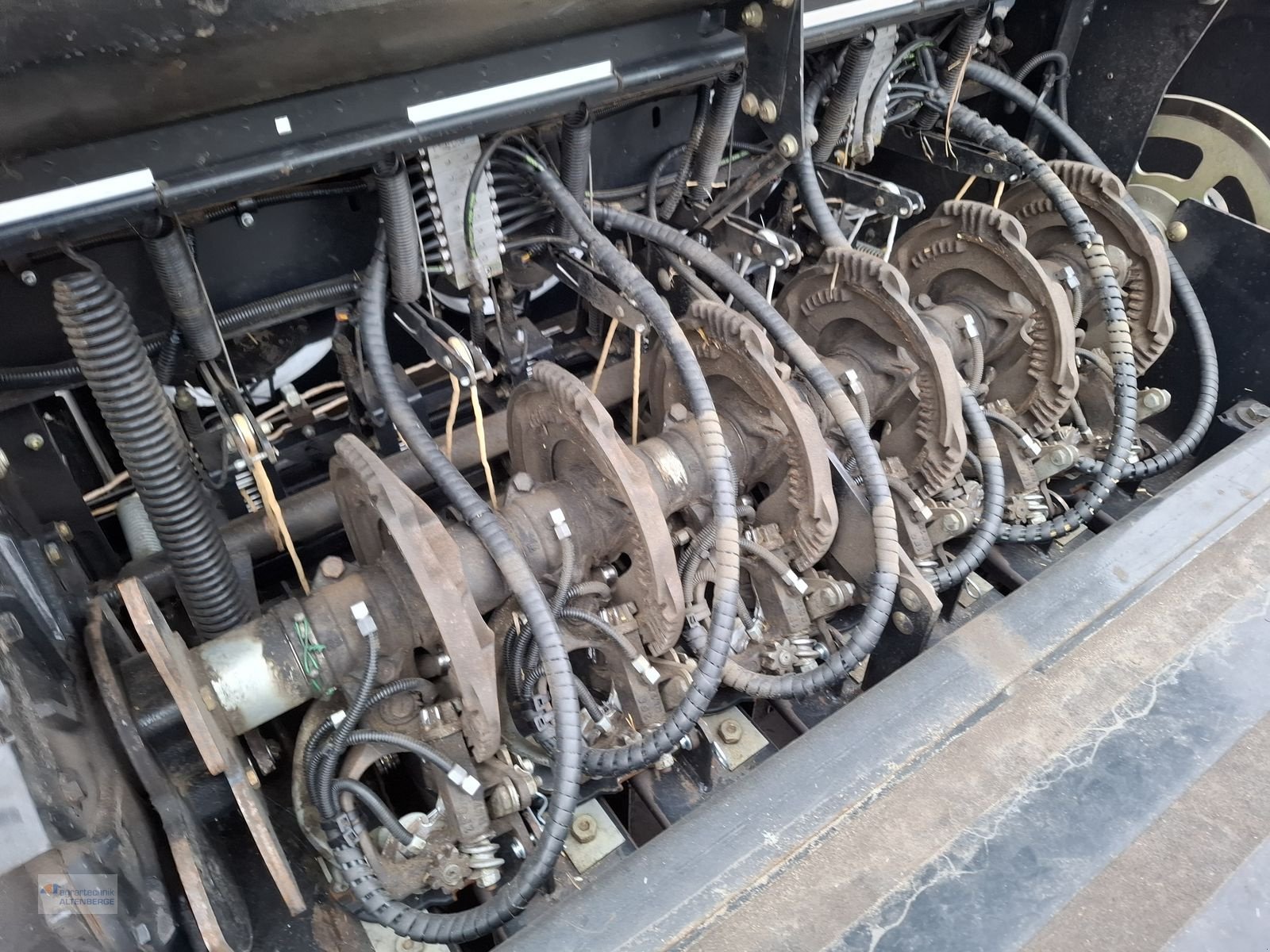 Großpackenpresse of the type New Holland BB 9070 / BB9070, Gebrauchtmaschine in Altenberge (Picture 25)