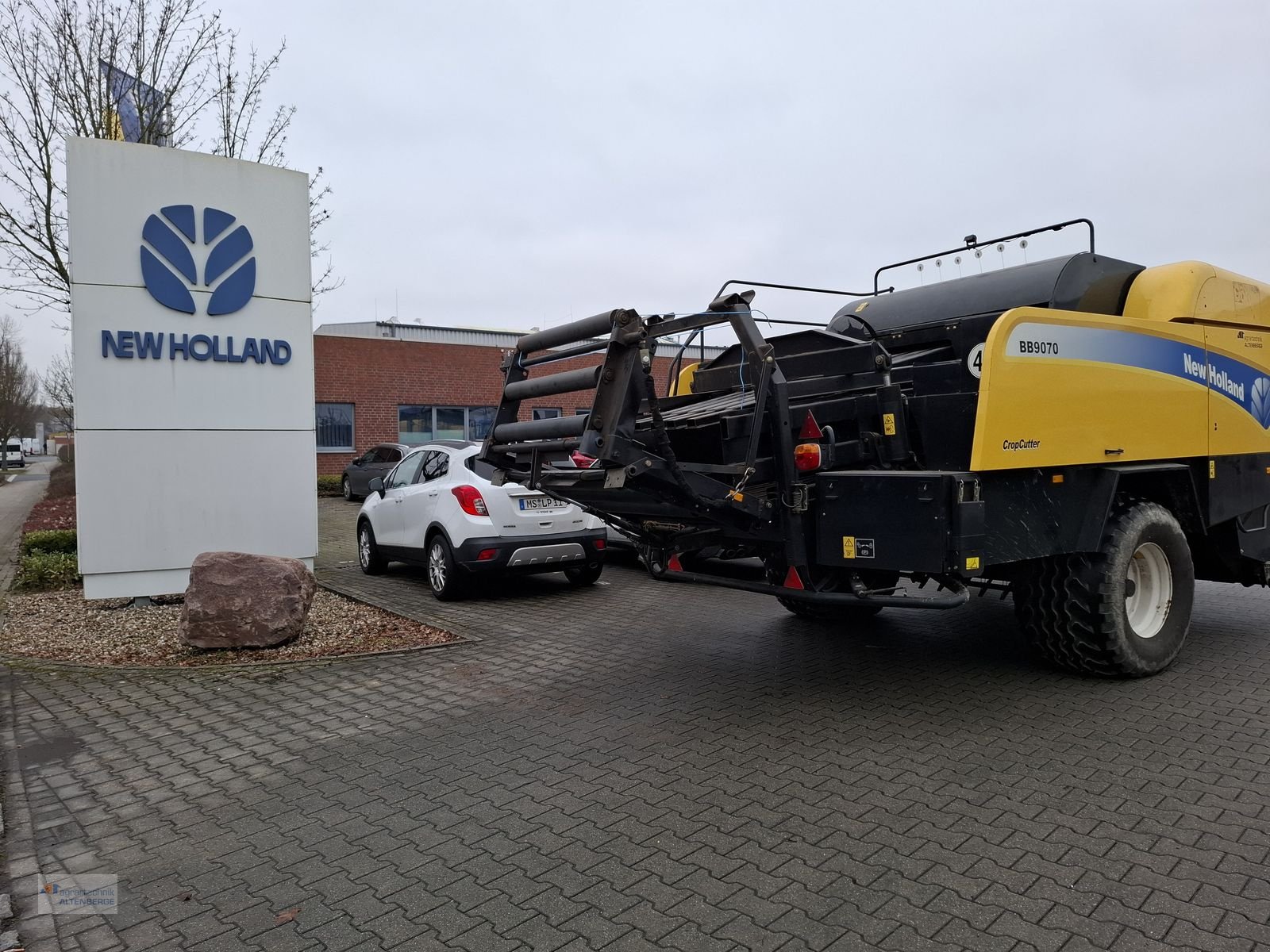 Großpackenpresse of the type New Holland BB 9070 / BB9070, Gebrauchtmaschine in Altenberge (Picture 3)