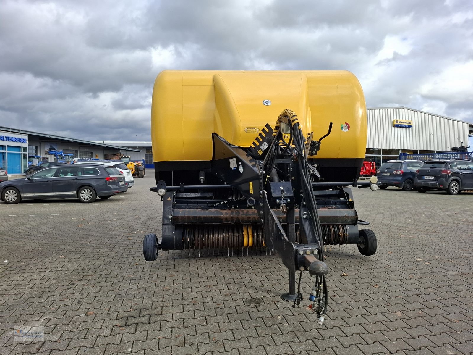 Großpackenpresse des Typs New Holland BB 9070, Gebrauchtmaschine in Altenberge (Bild 3)