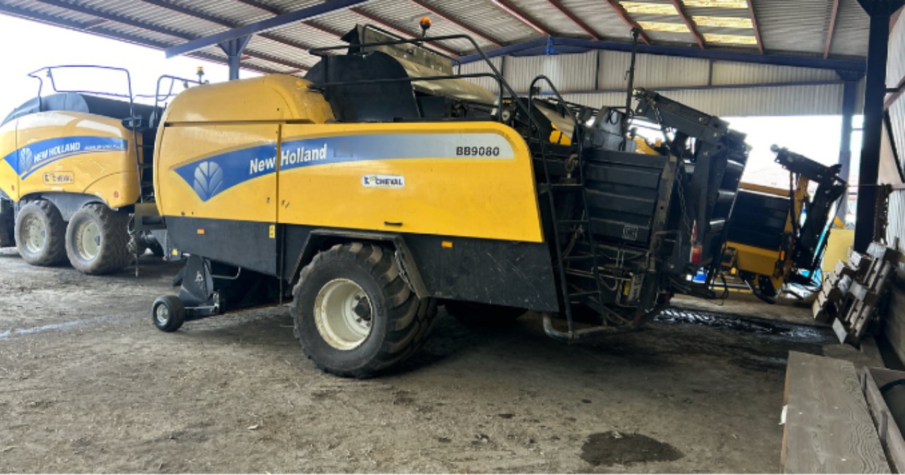 Großpackenpresse des Typs New Holland BB 9080, Gebrauchtmaschine in Eton (Bild 3)