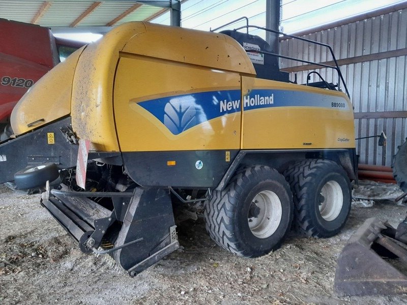 Großpackenpresse Türe ait New Holland BB 9080, Gebrauchtmaschine içinde Gutzkow (resim 1)