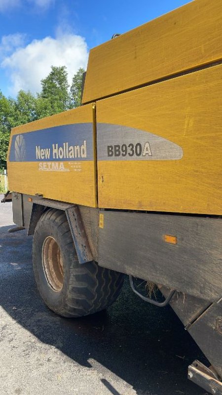 Großpackenpresse типа New Holland BB 930 A, Gebrauchtmaschine в RODEZ (Фотография 3)