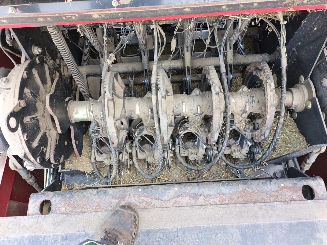 Großpackenpresse van het type New Holland BB 940 +/plus Parkland 425, Gebrauchtmaschine in Liebenwalde (Foto 23)