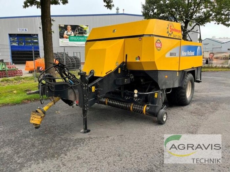 Großpackenpresse des Typs New Holland BB 940, Gebrauchtmaschine in Meppen (Bild 1)